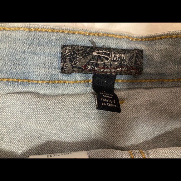 Demin skirt - Picture 2 of 2